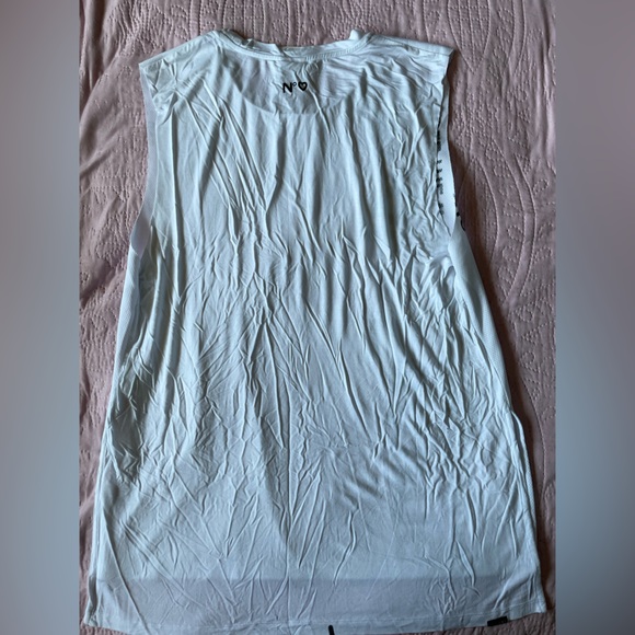 White Crooks and castles long tank top NWT - Picture 4 of 4